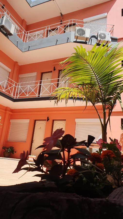 Hotel Perla Del Plata Colonia del Sacramento Exterior photo