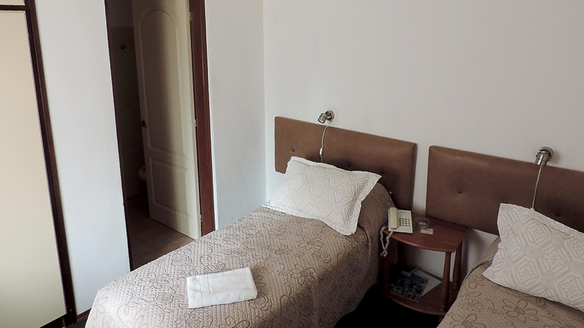 Hotel Perla Del Plata Colonia del Sacramento Exterior photo